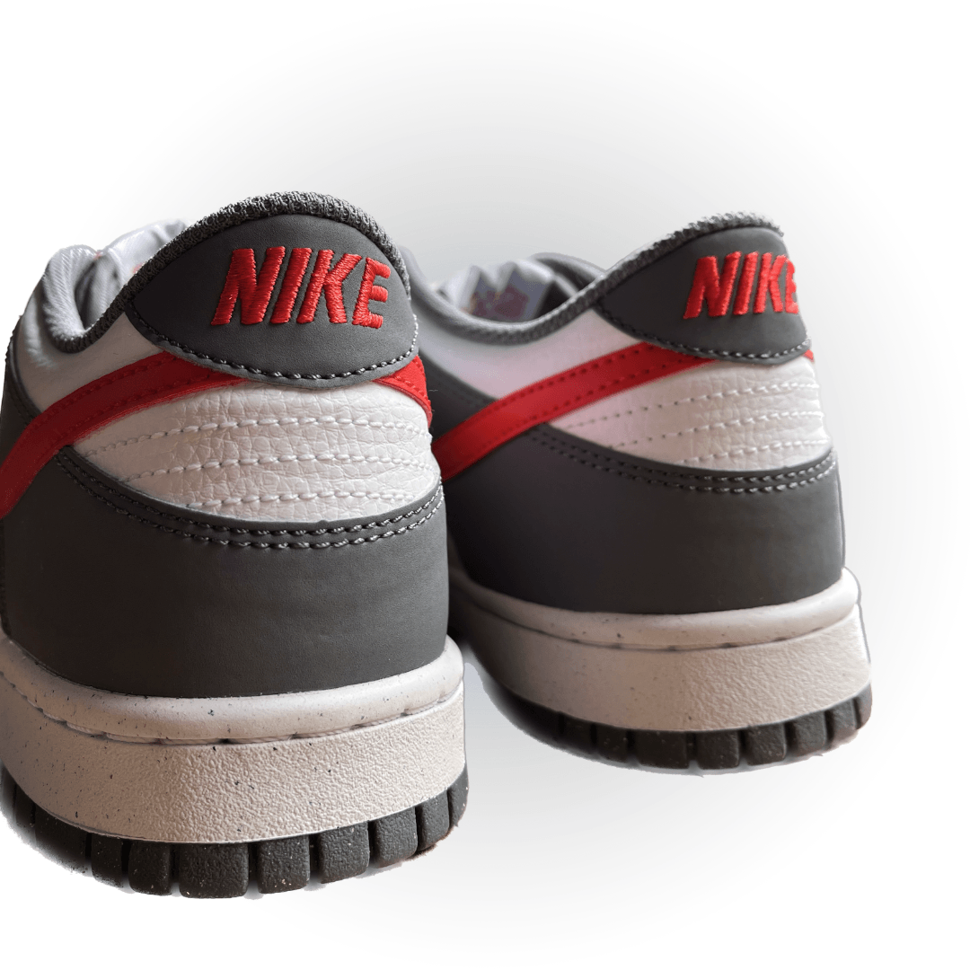 Nike Dunk Smoke Grey Red - The Global Hype