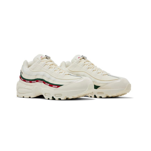 Nike Air Max 95 x Undefeated Sail