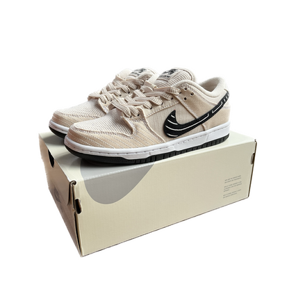 Nike SB Dunk Albino & Preto - The Global Hype